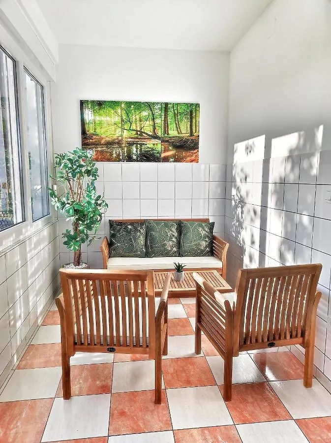 Apartments Tina Stinjan Pula 0*,